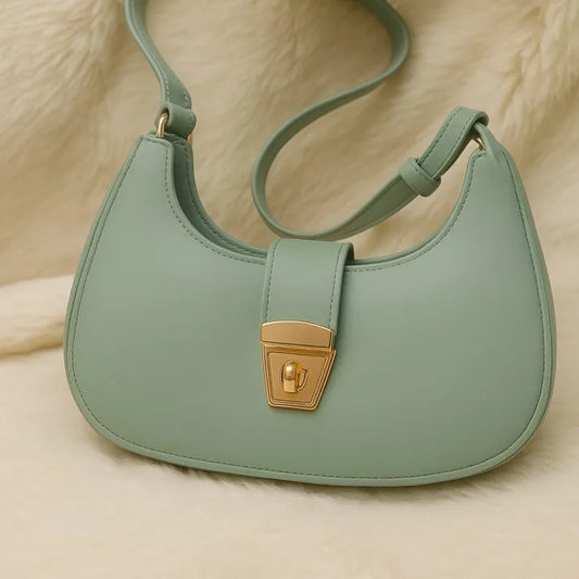 Trendy Hobo Style Shoulder Bags for Girls.